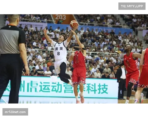 广东东莞大益快攻得分占比第三 外线命中率48.7% 广东东莞大益快攻得分占比第三 外线命中率48.7%